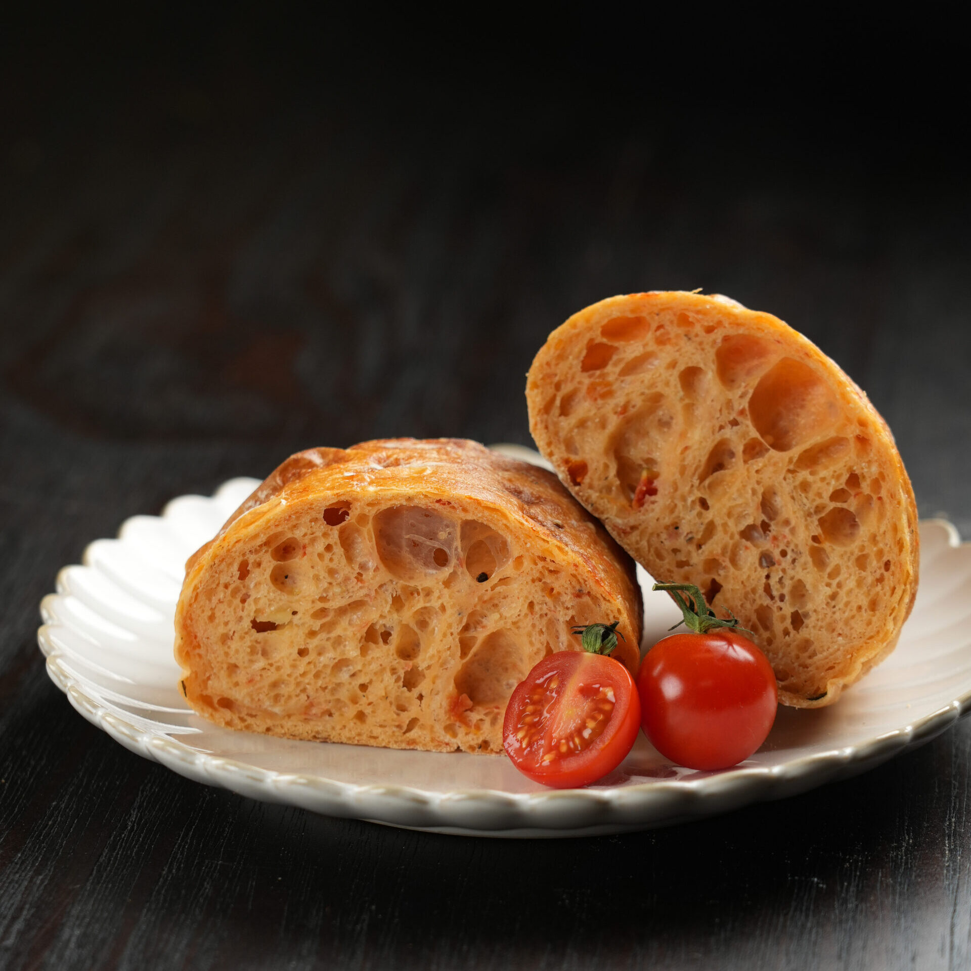 Tomato、Basil & Cheese Bread 蕃茄羅勒芝士法包